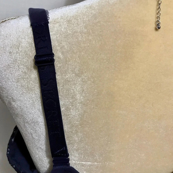 Victoria's Secret NWOT Lined Perfect Coverage Bra Women 40DD - Picture 7 of 12